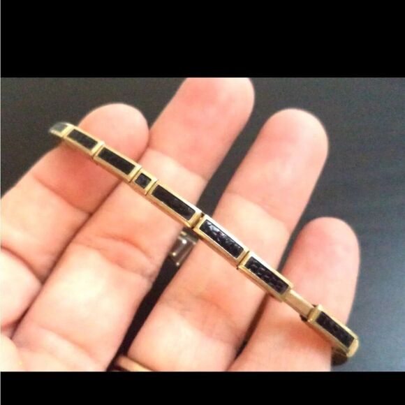 VINTAGE SIGNED 10K GOLD FILLED ELGIN DELUXE WATCH AS IS - Picture 5 of 6